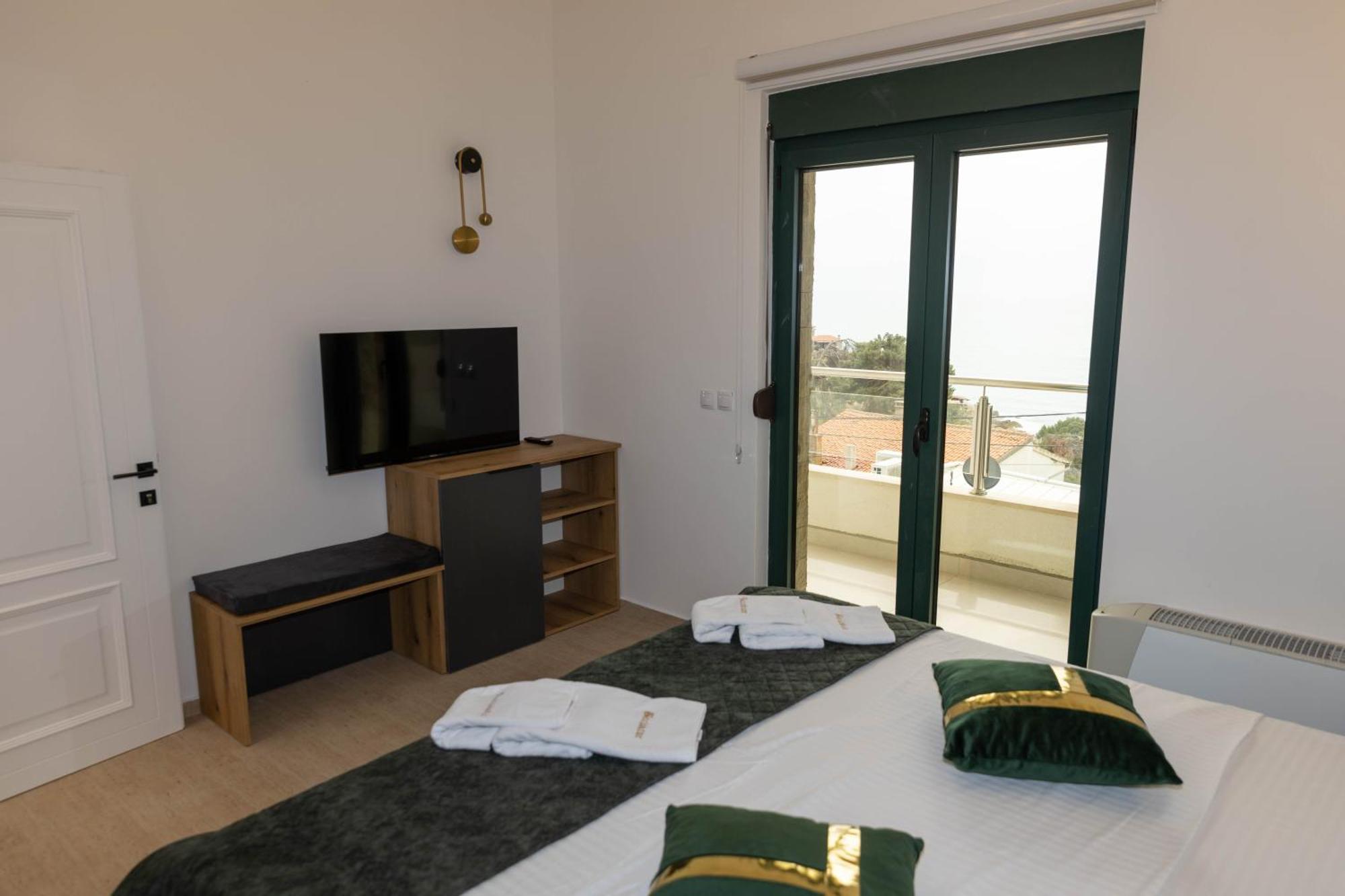 Barjaktar - Luxury Suites & Spa Ulcinj Exterior photo